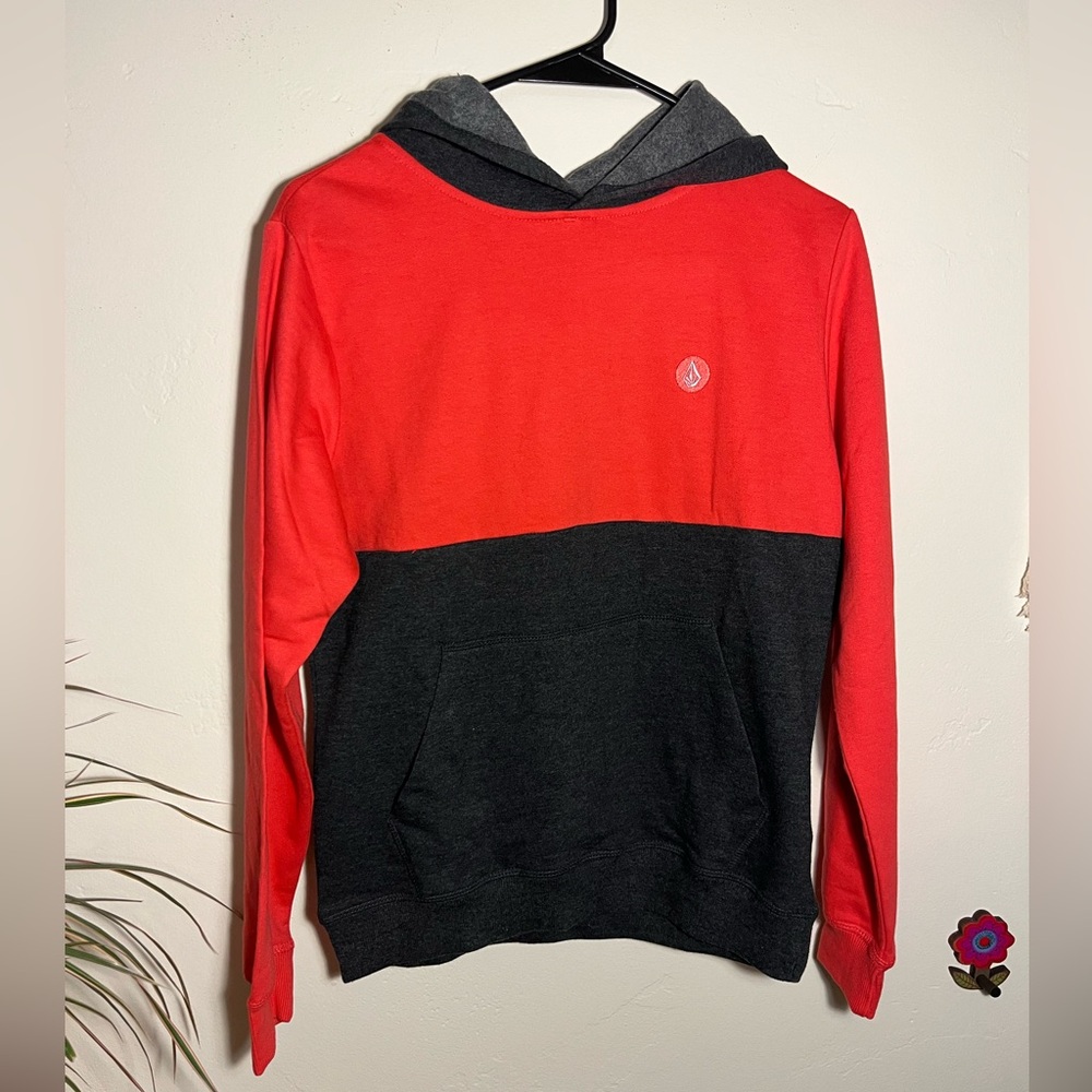 Volcom Red and Black Sweatshirt Casual Two-Tone Design